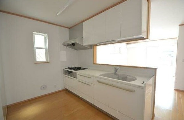 中川区荒子四丁目戸建賃貸のキッチン