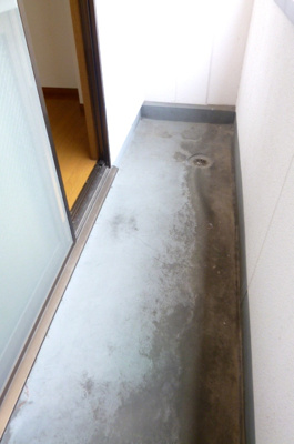 【バルコニー】 | ヴィラージュⅠ | 開放的で明るい空間を演出してくれるバルコニーです