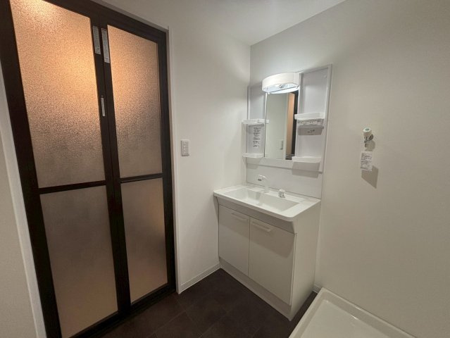 【独立洗面台】の画像