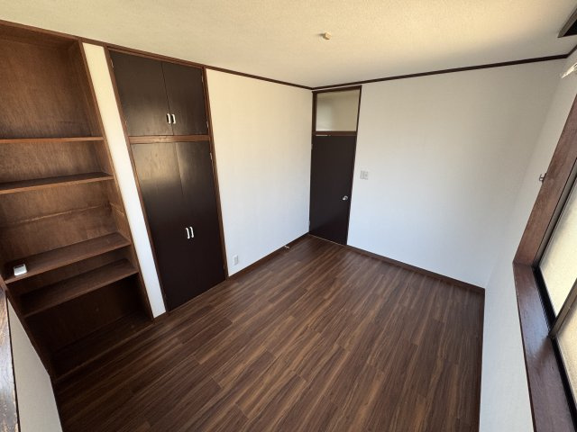 埼玉県熊谷市柿沼 中古戸建の洋室