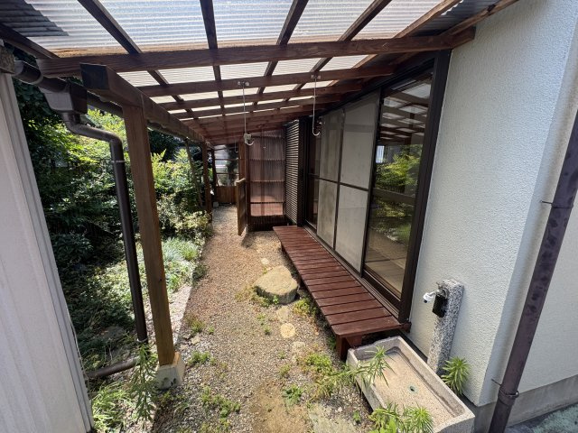 埼玉県熊谷市柿沼 中古戸建の庭|縁側あり