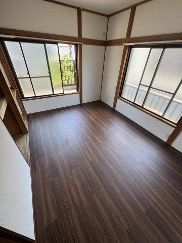 埼玉県熊谷市柿沼 中古戸建の洋室