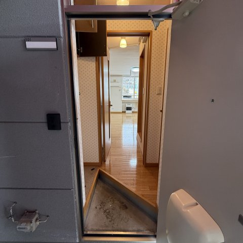 Ｌ　オレンジコートの玄関|ゆったりとした玄関です