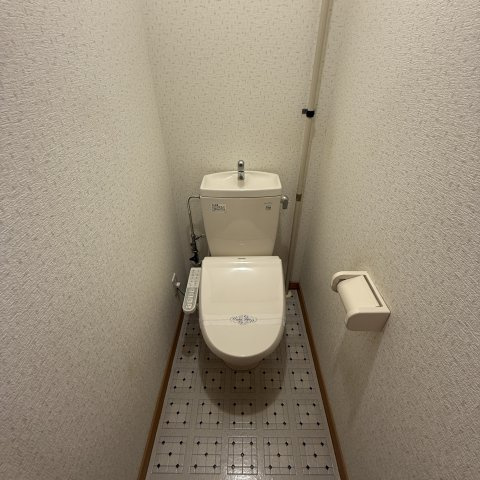 Ｌ　オレンジコートのトイレ|トイレもきれいです