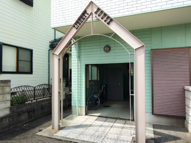 リバティハウスのエントランス
