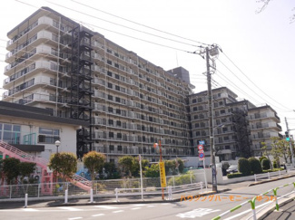 【外観】 | 洗練された印象の外観で訪れる人の記憶にも残るスタイリッシュな邸宅。