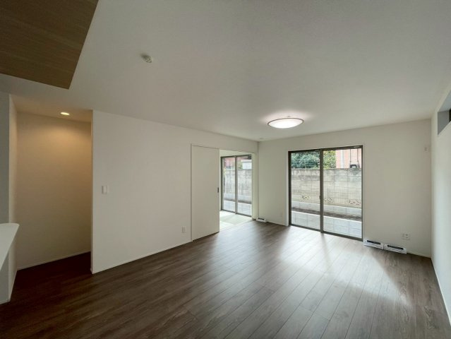 【居間・リビング】 | 前橋市元総社町　2号棟