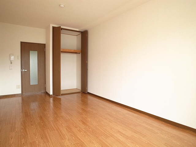 【収納】 | STROMWESTEN | たっぷりとした収納スペースです