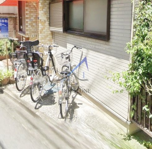 岩崎マンションのその他共用部分|駐輪場です。