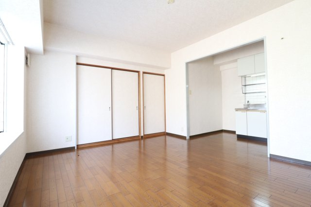 ロイヤルファームの内装