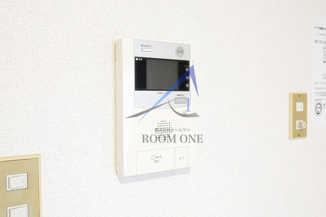 ウィン池袋のセキュリティ|モニター付きインターホンです。