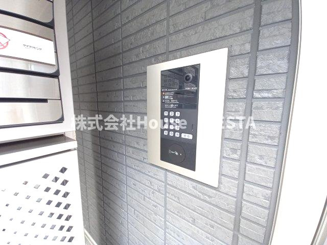 Euphoria籠池通のエントランス