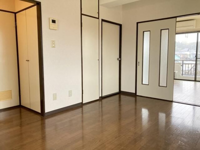 【居間・リビング】 | アクティブ平尾（アクティブヒラオ） | 別号室参考写真（反転）