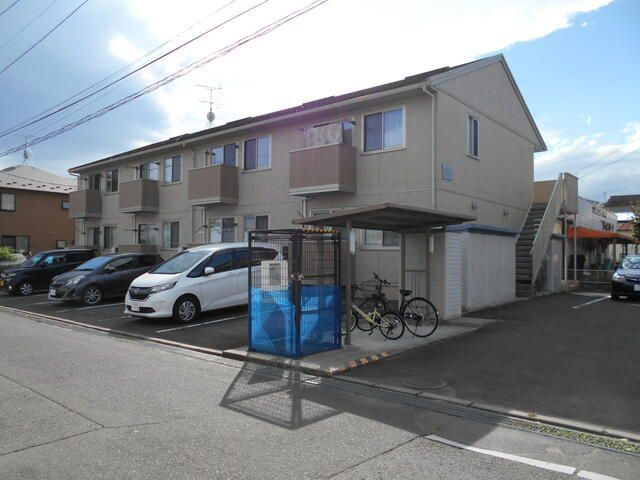 ハピネスの外観