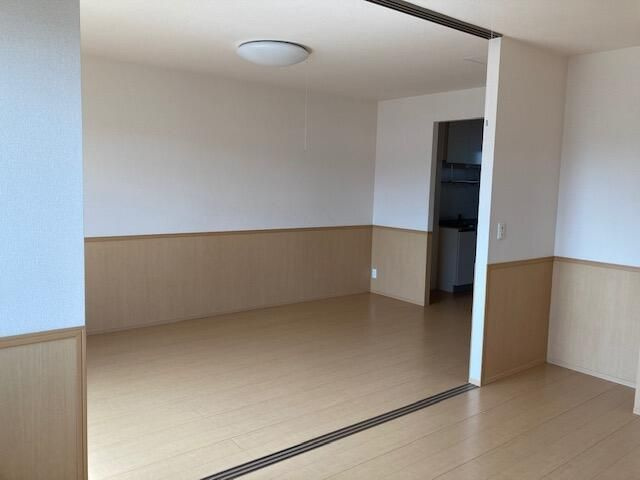 ハピネスの居間・リビング