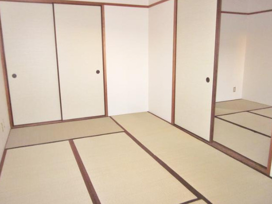 メゾン・ド・ミズホの和室