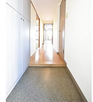 【玄関】 | カスタリア新宿七丁目 | 落ち着いた玄関です