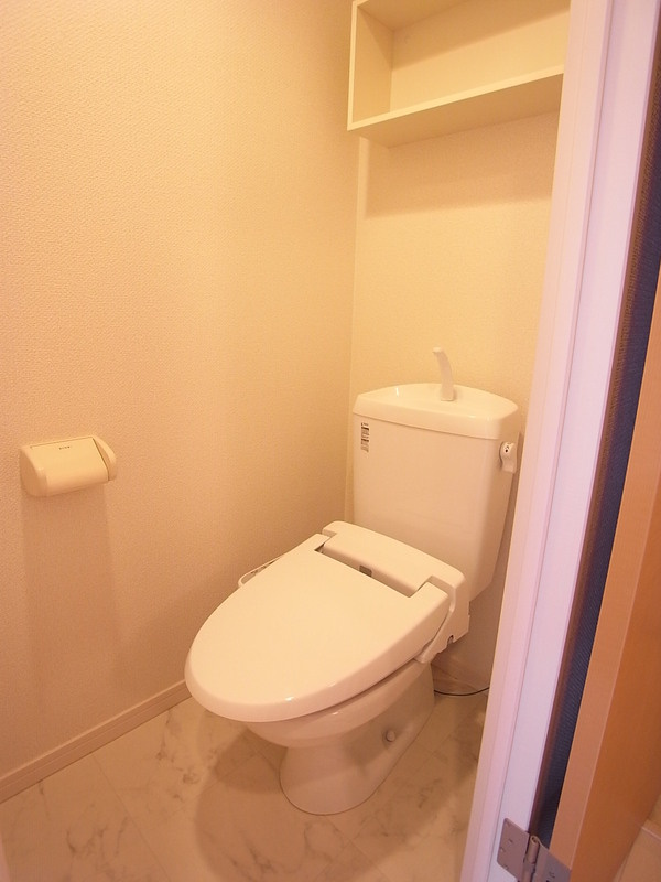 リブリ・プランドール幕張のトイレ|清潔感のあるトイレです