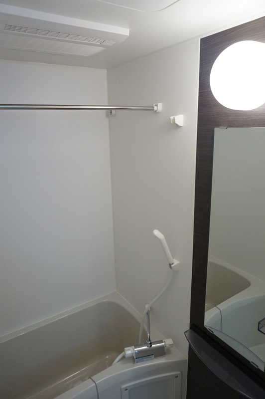 リブリ・Espoir 弐番館の浴室|日々の疲れを癒すお風呂付です