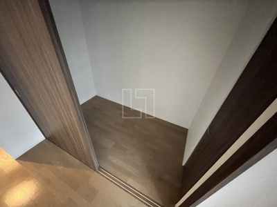 【居間・リビング】 | レオンコンフォート難波アッシュ | レオンコンフォート難波アッシュ　洋室