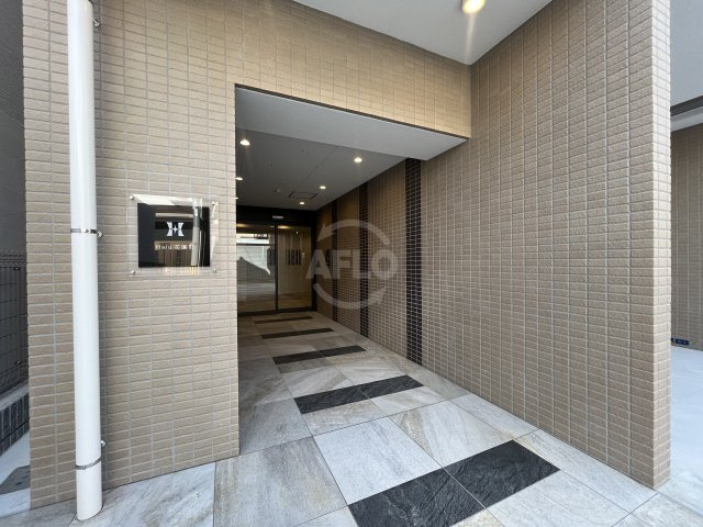 Halu花園町のエントランス|Halu花園町　エントランス