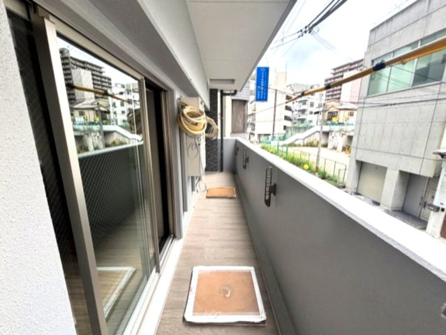 SDグランツ三宮イーストフロントのバルコニー