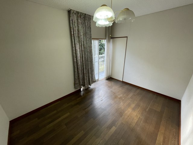 大網白里市柳橋1065中古戸建ての洋室