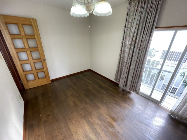 大網白里市柳橋1065中古戸建ての洋室