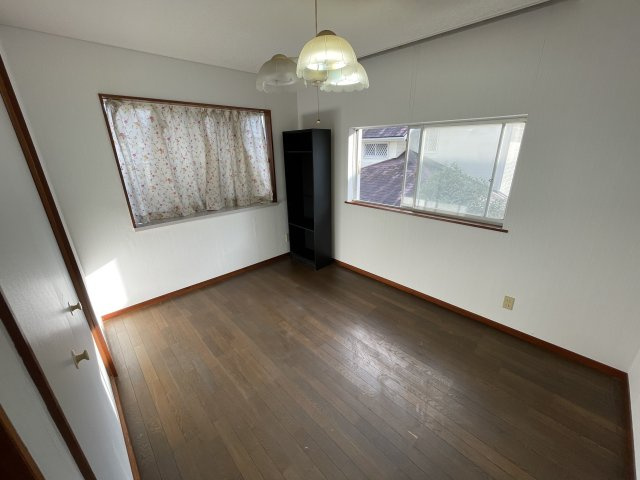 大網白里市柳橋1065中古戸建ての洋室