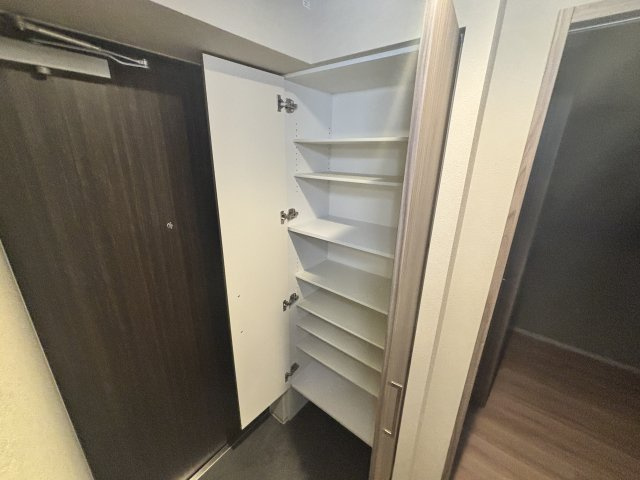 SDグランツ新神戸ステーションフロントの収納