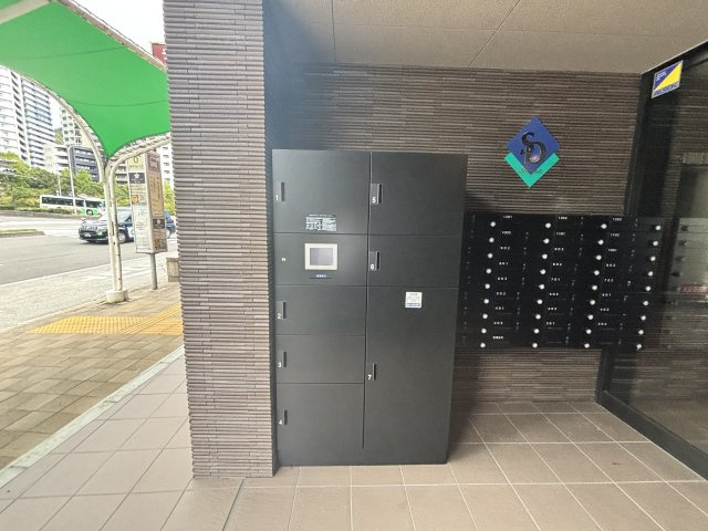 SDグランツ新神戸ステーションフロントのエントランス