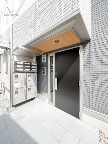 Euphoria籠池通のエントランス