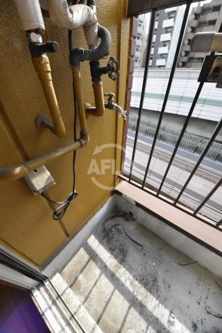 南森町ロイヤルハイツのその他|南森町ロイヤルハイツ　洗濯機置き場