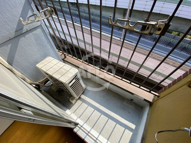 南森町ロイヤルハイツのバルコニー|南森町ロイヤルハイツ　バルコニー