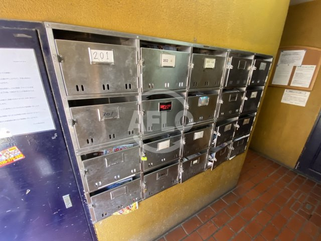 南森町ロイヤルハイツのその他共用部分|南森町ロイヤルハイツ　集合ポスト