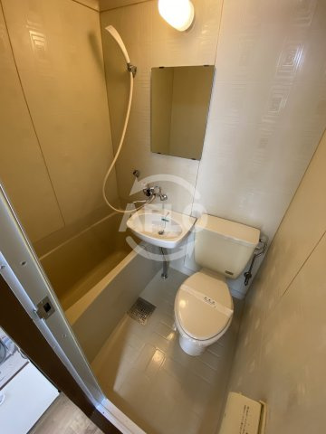 南森町ロイヤルハイツの浴室|南森町ロイヤルハイツ　ユニットバス