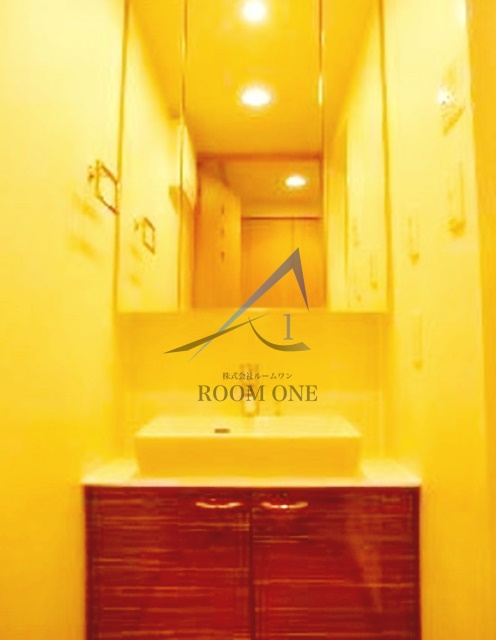 ルーブル錦糸町弐番館の洗面所|洗面台です。