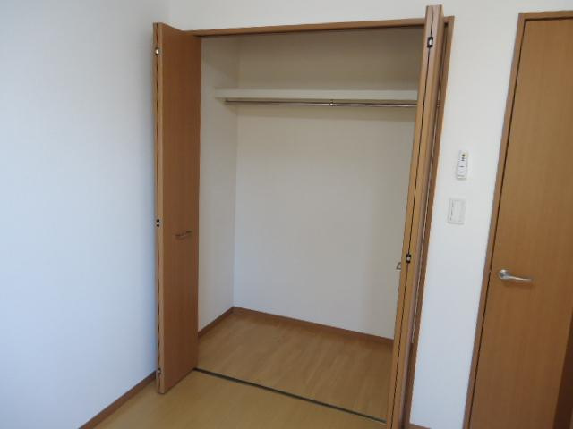 パイラス暁の収納|クローゼット（イメージ）