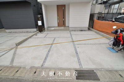 【駐車場】 | 綾瀬市深谷上5丁目 新築戸建て 全3棟【仲介手数料無料】