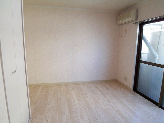 【洋室】 | プチ里中