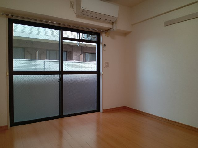 川崎市多摩区三田２丁目の賃貸マンションの寝室|ゆとりの広さです