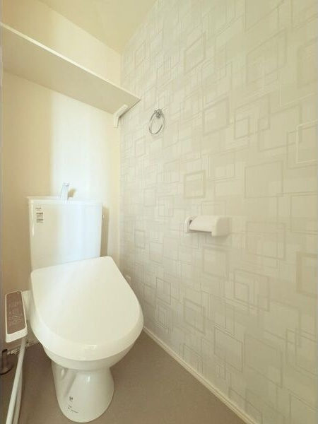 ハーモニーテラス福住町Ⅳ(福住町⑦B)のトイレ