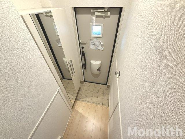 グランルーチェの玄関