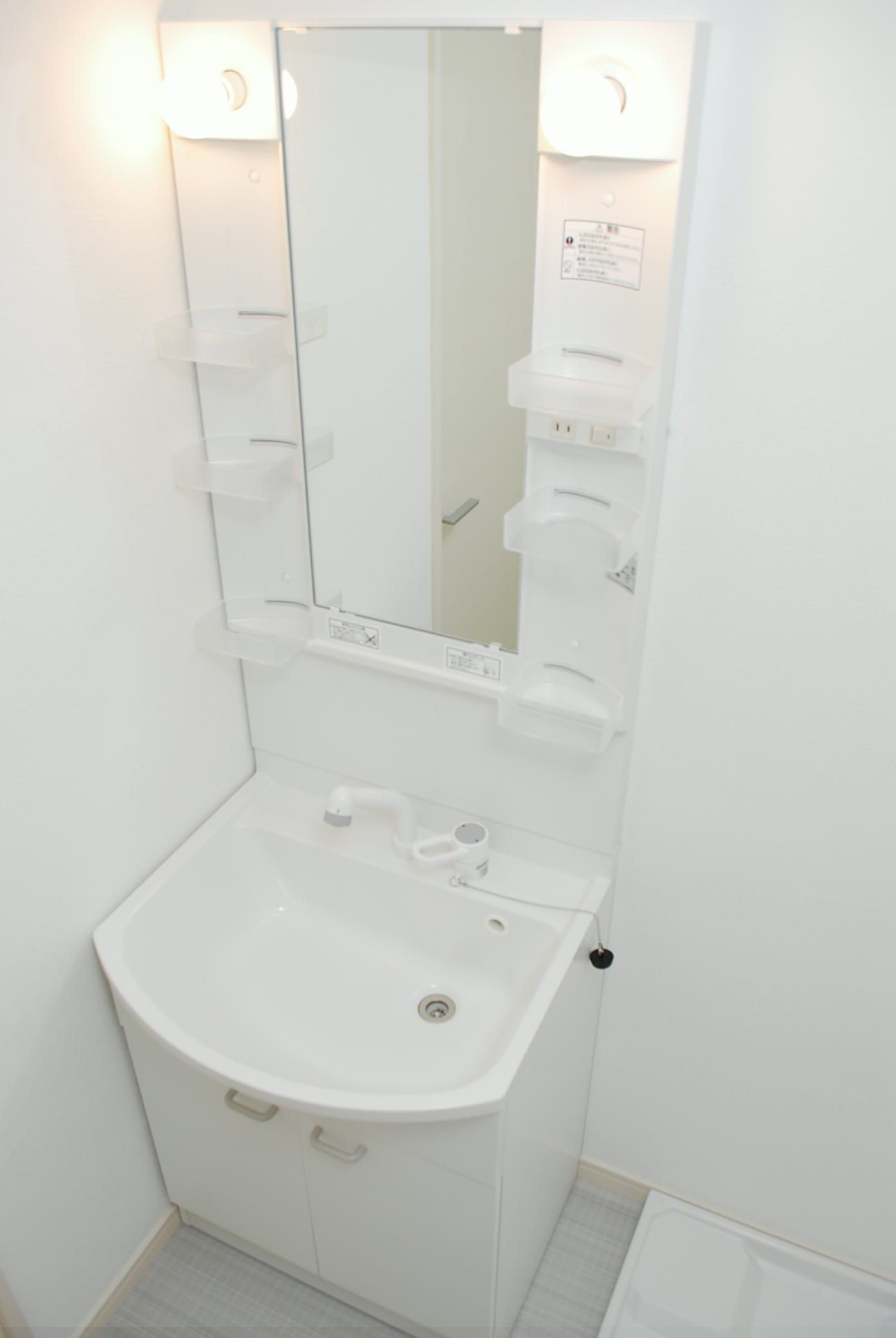 コンフォートハウス博多の洗面所