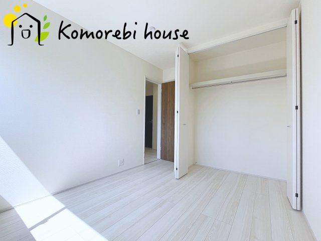 北本市下石戸下　新築一戸建て　リーブルガーデン　01の収納