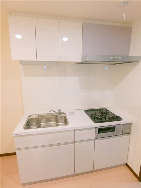 羽田道ソレイユのキッチン|2口ガスグリル付システムキッチン　