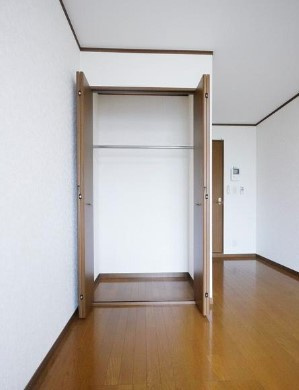 アンプルールフェールClefⅡの内装|※別部屋参考写真