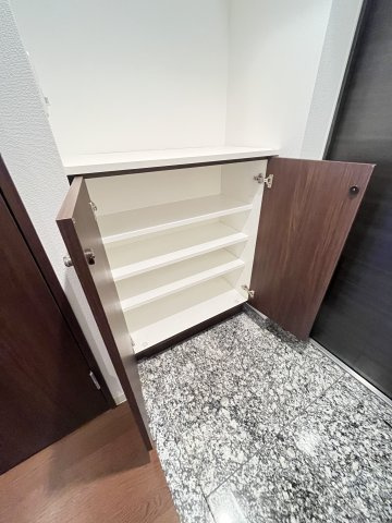 レジュールアッシュ大阪城北の収納