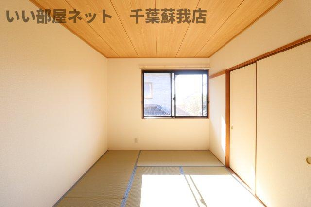 スプリング・クレイン　Ⅱの和室|柔らかい畳が心地よい和室