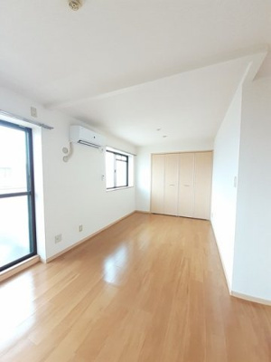 【居間・リビング】 | コスモスマンション